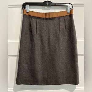 Loft Skirt, size 2, brown.